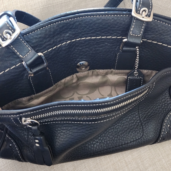 Coach Vintage A06S-5031 Pebbled Leather Bag - Picture 11 of 14